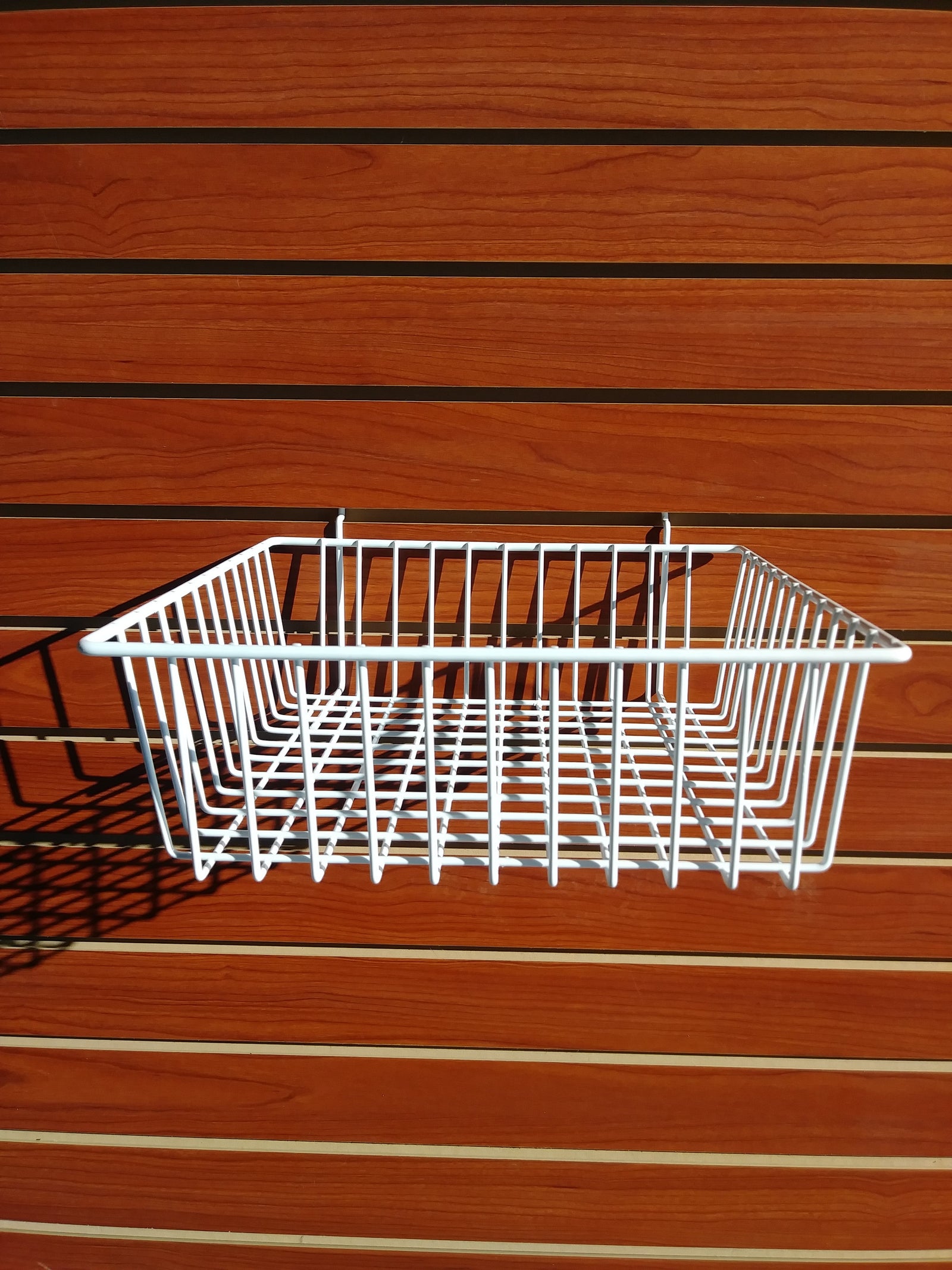 Shallow Basket - Slat Wall - Las Vegas Mannequins