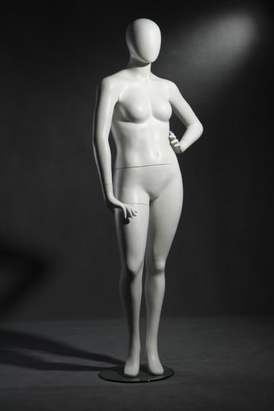 Female Plus Size Faceless Mannequin - Las Vegas Mannequins